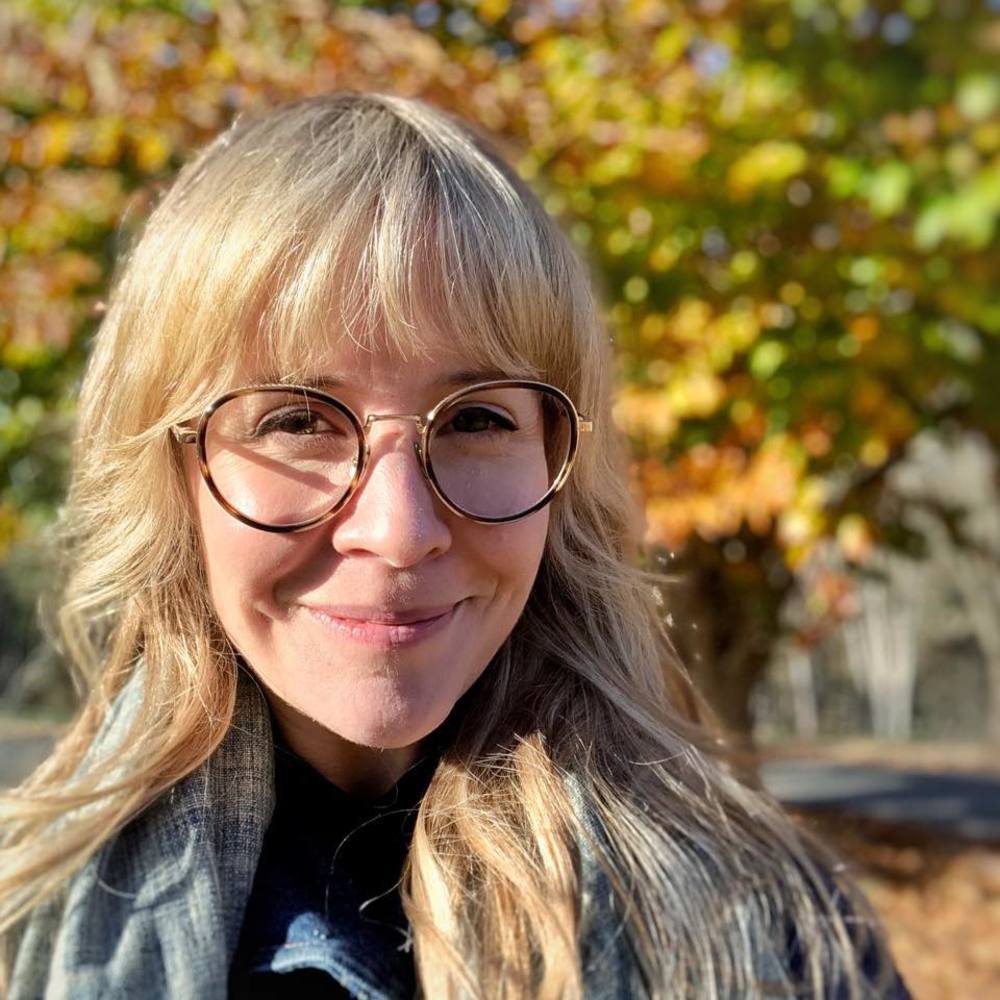 Meet your Posher, Sharon